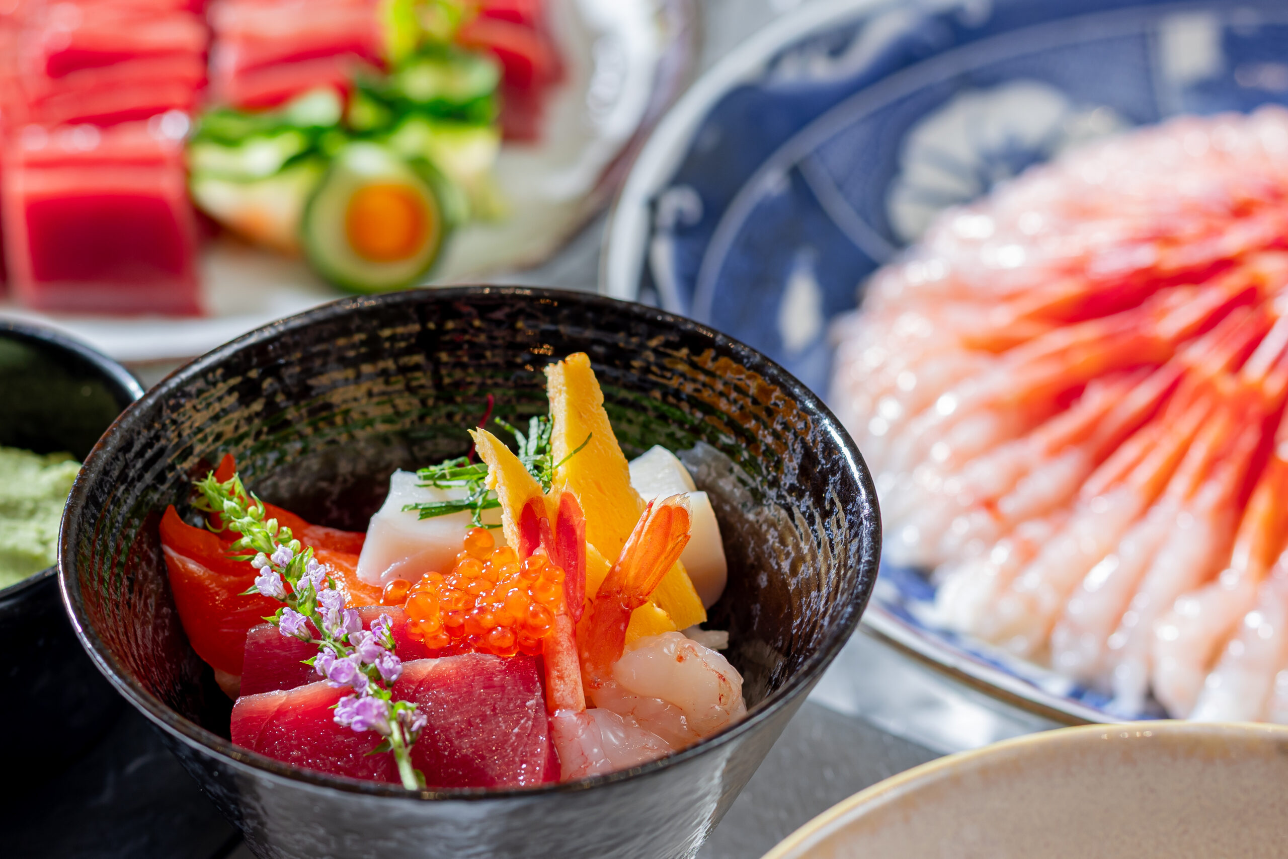 ホテル朝食：和洋ブッフェ（海鮮丼イメージ）